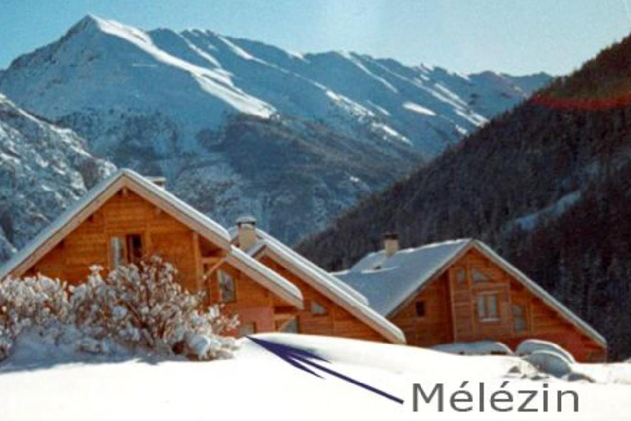 Chalet Le Mélézin hameau des Chazals Nevache Hautes Alpes Extérieur photo