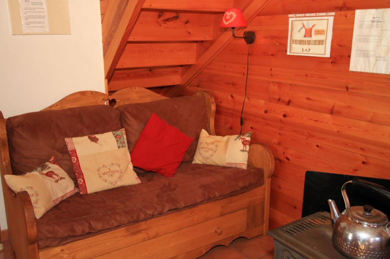 Chalet Le Mélézin hameau des Chazals Nevache Hautes Alpes Extérieur photo