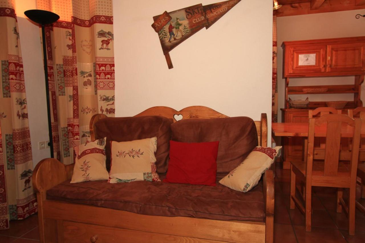 Chalet Le Mélézin hameau des Chazals Nevache Hautes Alpes Extérieur photo